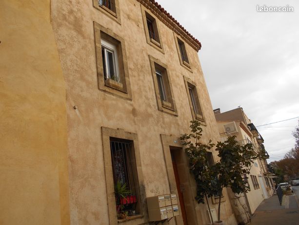 Studio 1 pièce 25 m²