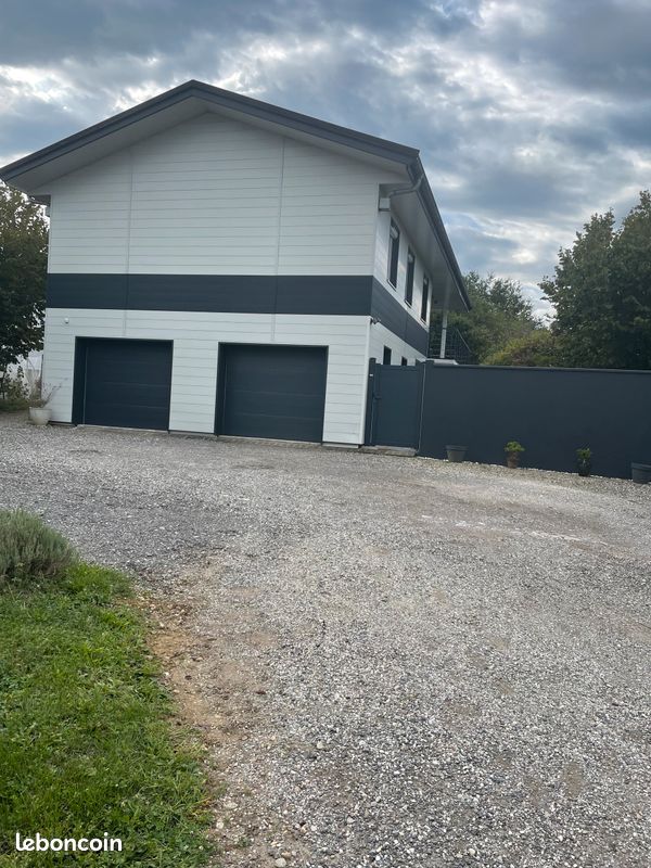 Maison 5 pièces 132 m² · à Challes-les-Eaux · 132 m² · 600 000 €