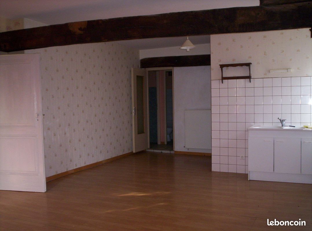 Appartement 3 pièces 70 m² · à Villersexel · 70 m² · 450 €/mois