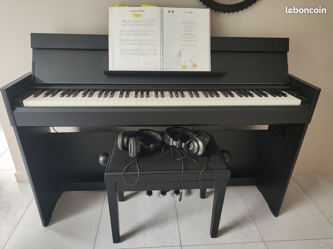 Piano numérique Yamaha YDP S55 B (image 1)
