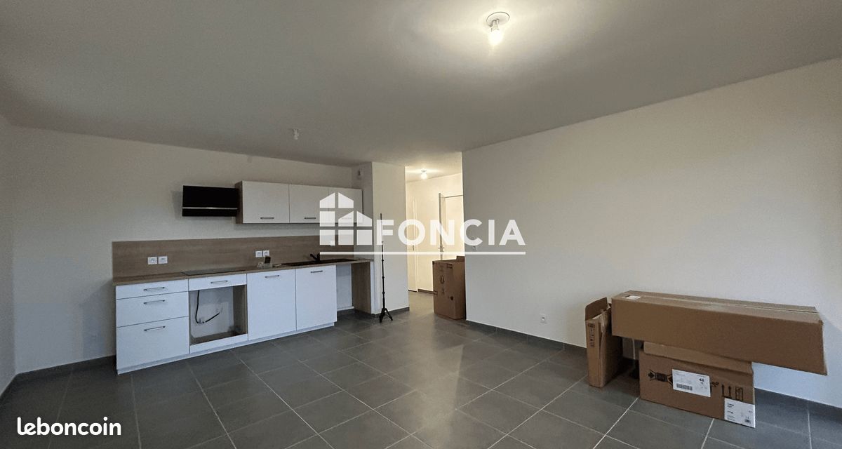 Appartement 3 pièces 65 m² · à Trévoux · 65 m² · 910 €