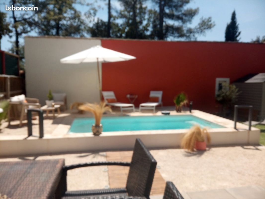 🏖️Joli pavillon avec piscine privée ( 🏖️août 995 euros la semaine) dispo de 22 au 29 août 🌞 (image 1)