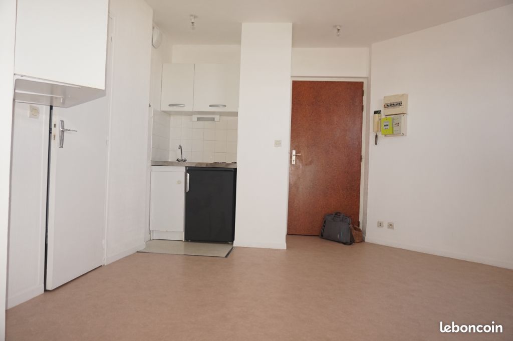 Appartement 1 pièce 17 m² · à Reims · 17 m² · 388 €/mois
