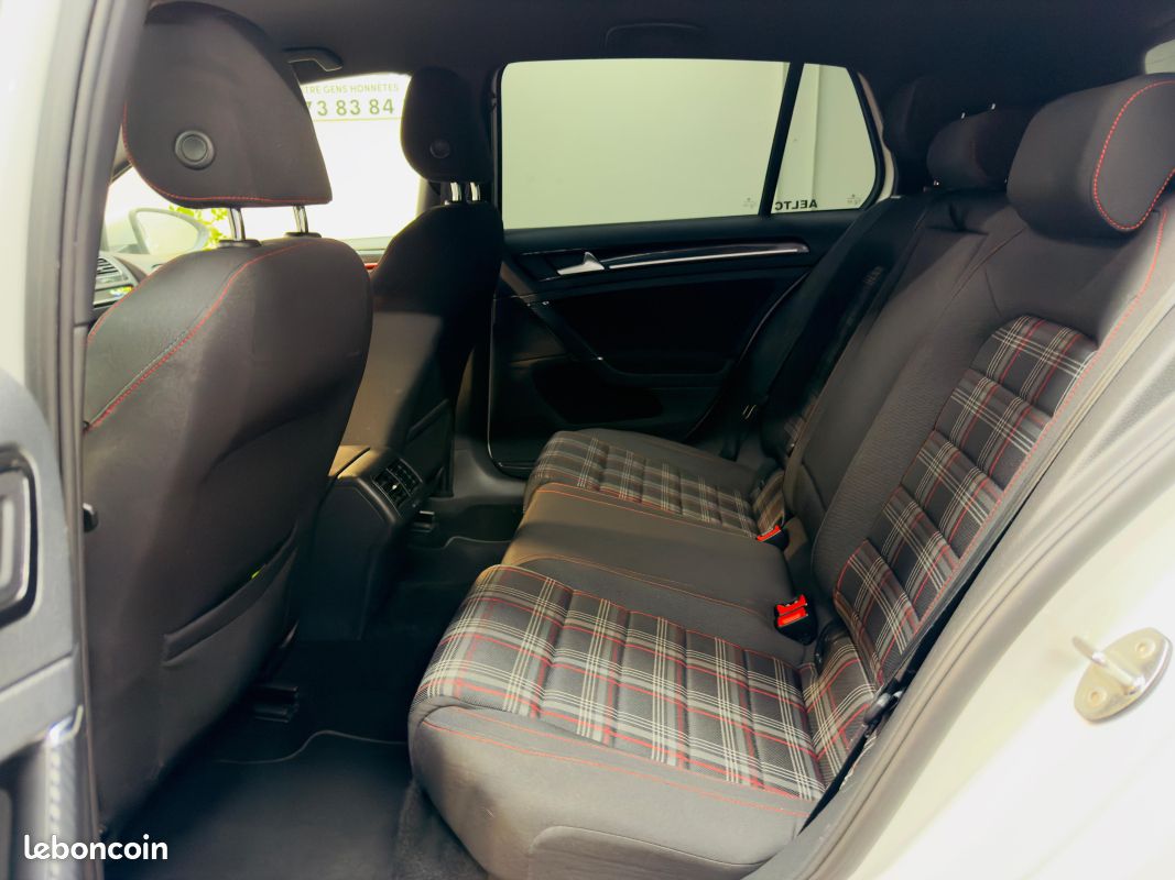 VOLKSWAGEN Golf VII 7 GTI Performance 230 DSG – Origine France – Carnet complet – 3 ième main (image 24)
