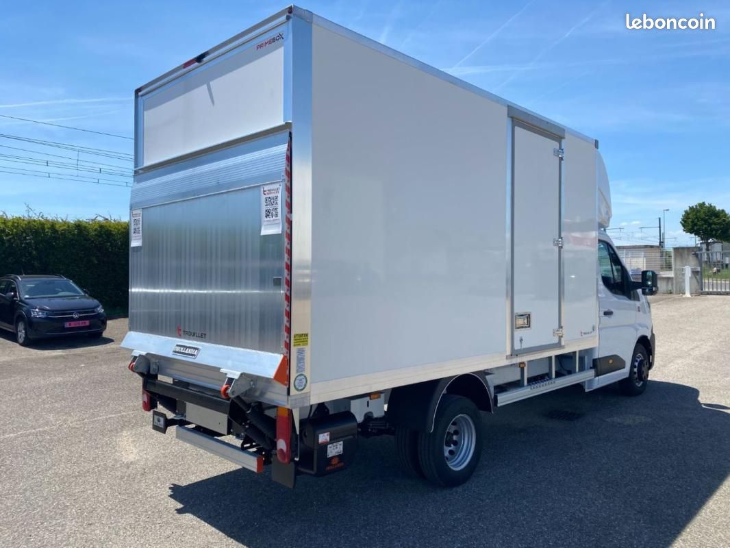 Renault Master CAISSE 170 CV L4 RJ 3T5 20M3 HAYON PORTE LATERALE CAPUCINE (image 2)