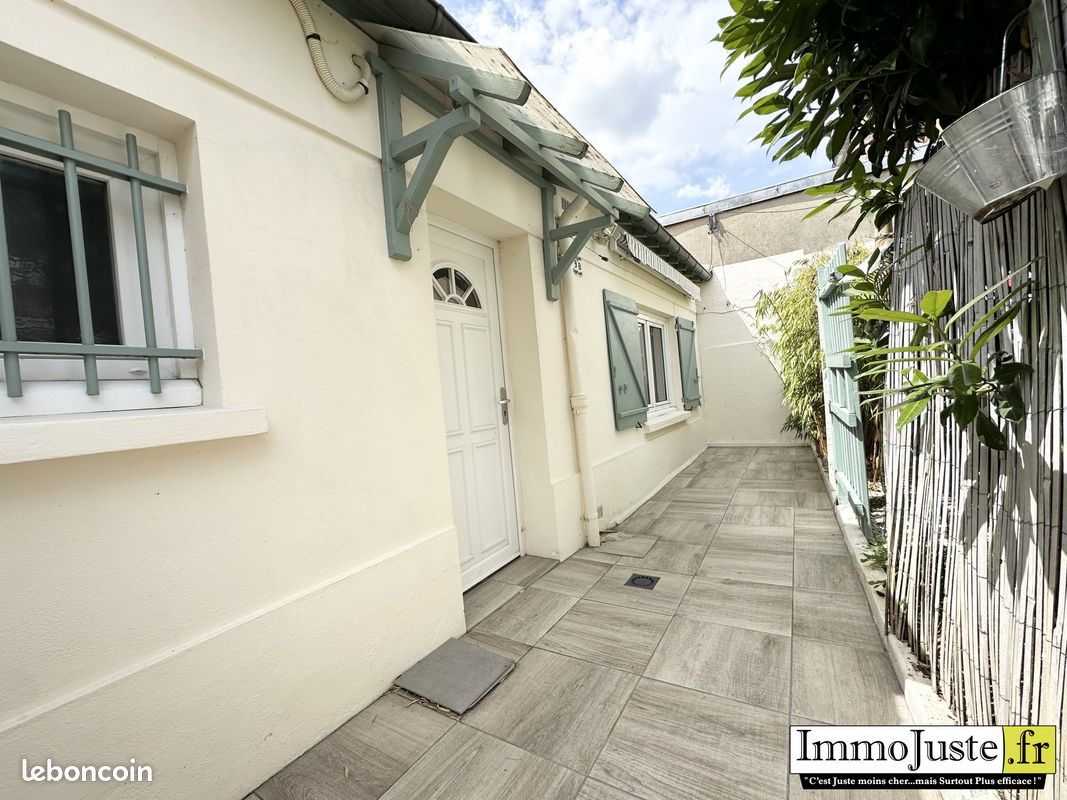Appartement 1 pièce 20 m² · à Le Chesnay-Rocquencourt · 20 m² · 180 000 €