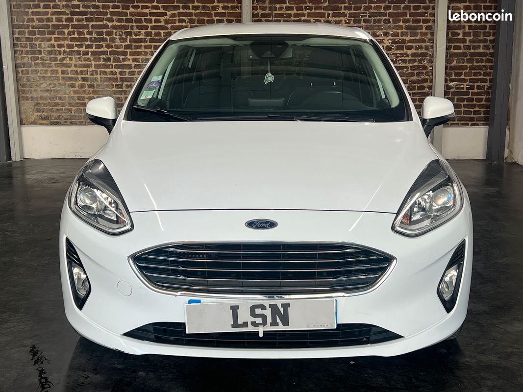 FORD FIESTA VI 1.0 ECOBOOST 100ch S&S TITANIUM 5P (image 2)