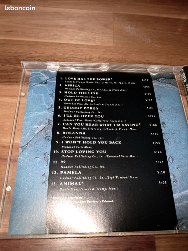 Cd Toto past to present best of (image 3)