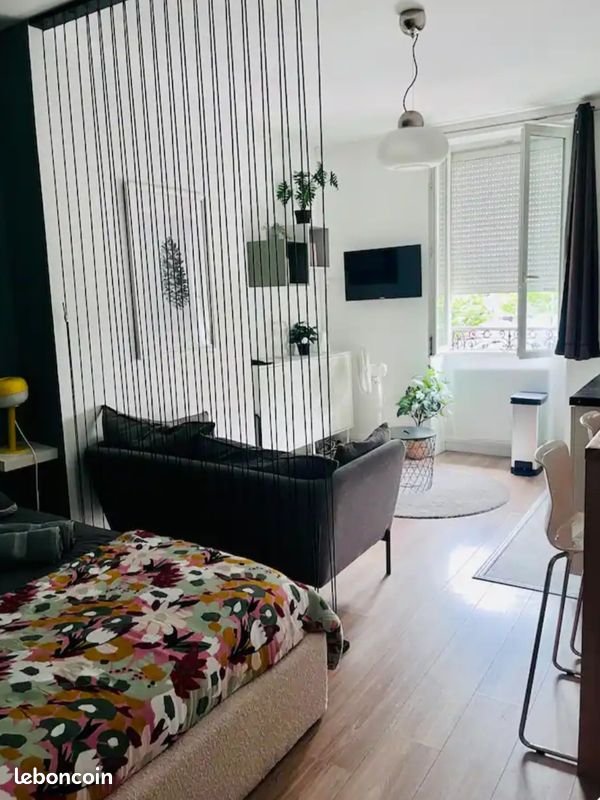 Appartement 1 pièce 30 m² · à Charolles · 30 m² · 650 €