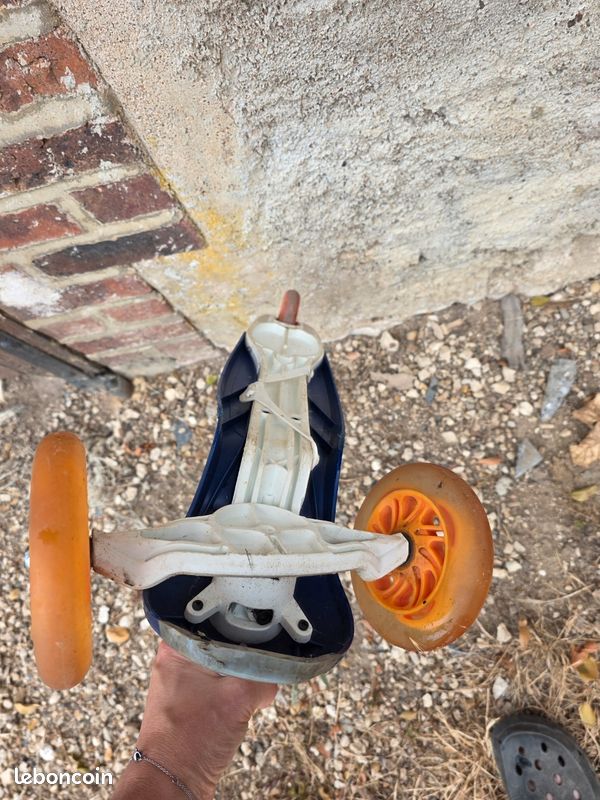 Trotinette 3 roues (image 3)