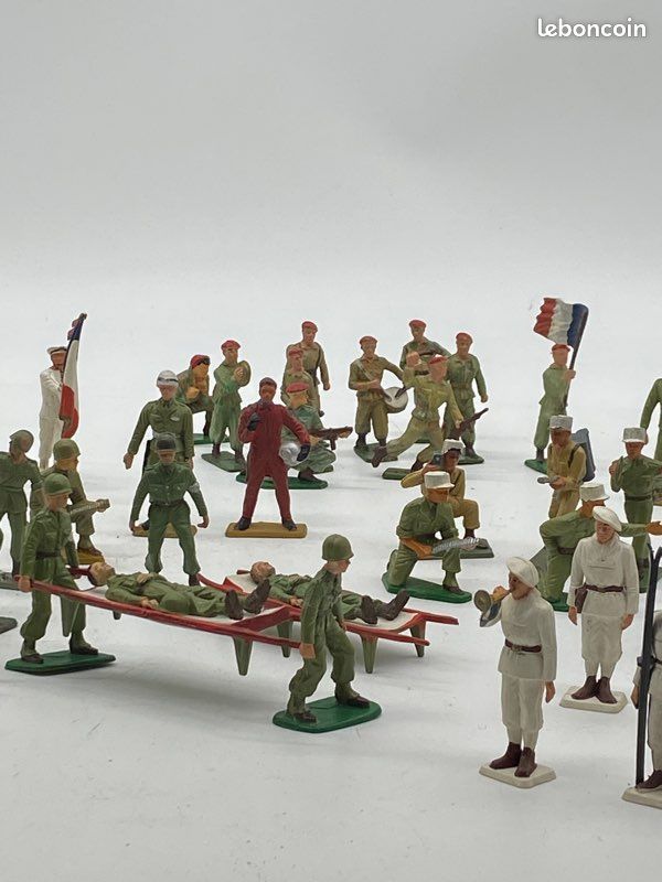 MARINS STARLUX 30mm militaires figurines Vintage EUR 25,00 - FR