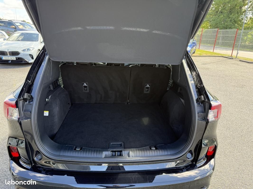 Ford Kuga 2.0 TDCi 120 S&S 4x2 Powershift ST-Line (image 23)