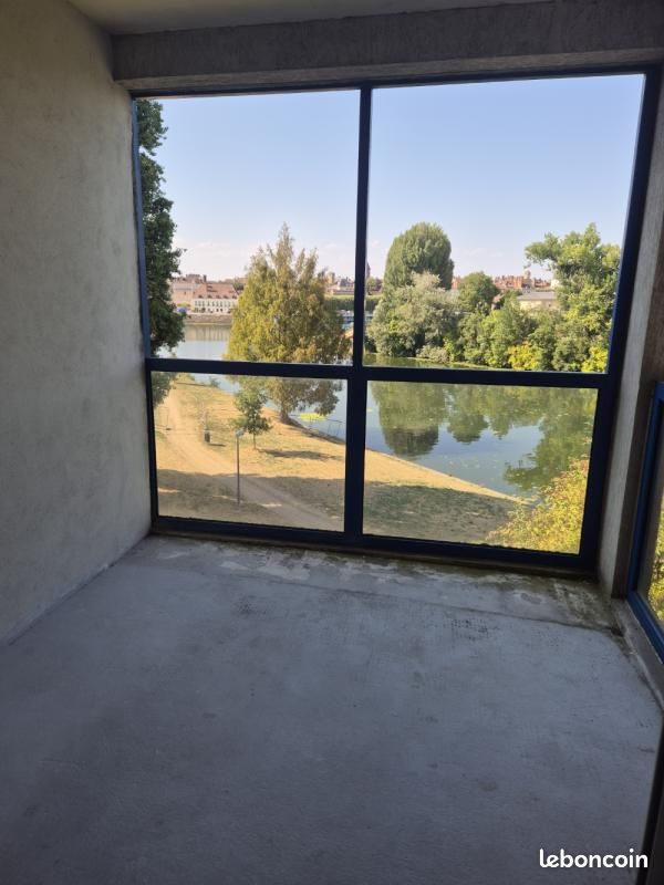 Appartement 4 pièces 82 m² · à Chalon-sur-Saône · 82 m² · 717 €
