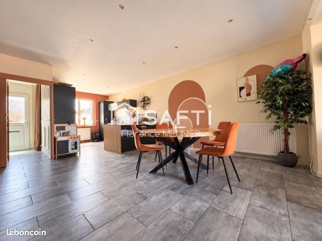 Maison 4 pièces 97 m² · à Attiches · 97 m² · 269 000 €