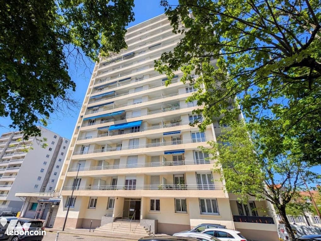 Appartement 3 pièces 71 m² · à Cusset · 71 m² · 115 280 €