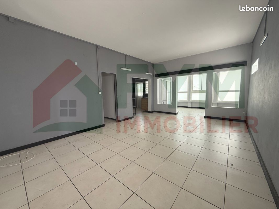 Appartement 5 pièces 89 m² · à Le Tampon · 89 m² · 1 200 €/mois