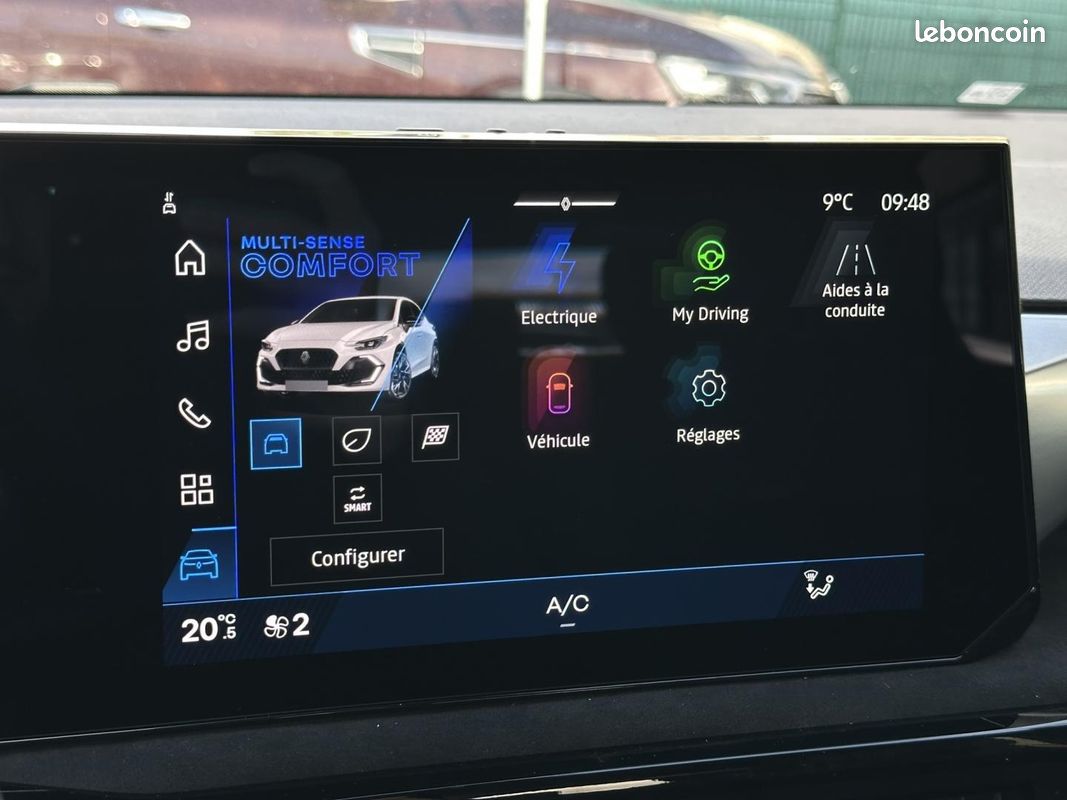 Renault Clio 1.8 E-Tech 160ch full hybrid esprit Alpine (image 30)
