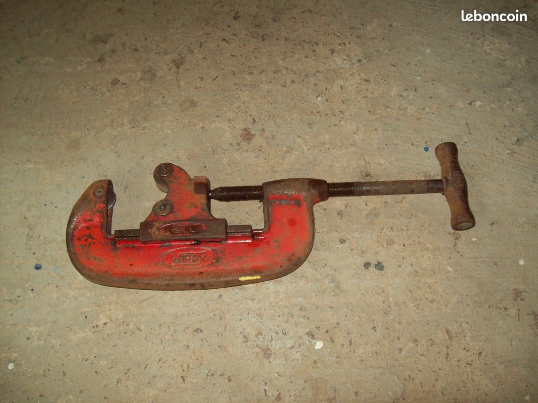 Coupe tube (image 1)