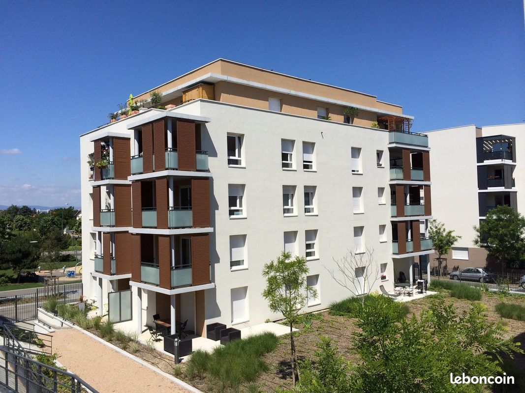 Appartement 3 pièces 60 m² · à Décines-Charpieu · 60 m² · 239 000 €