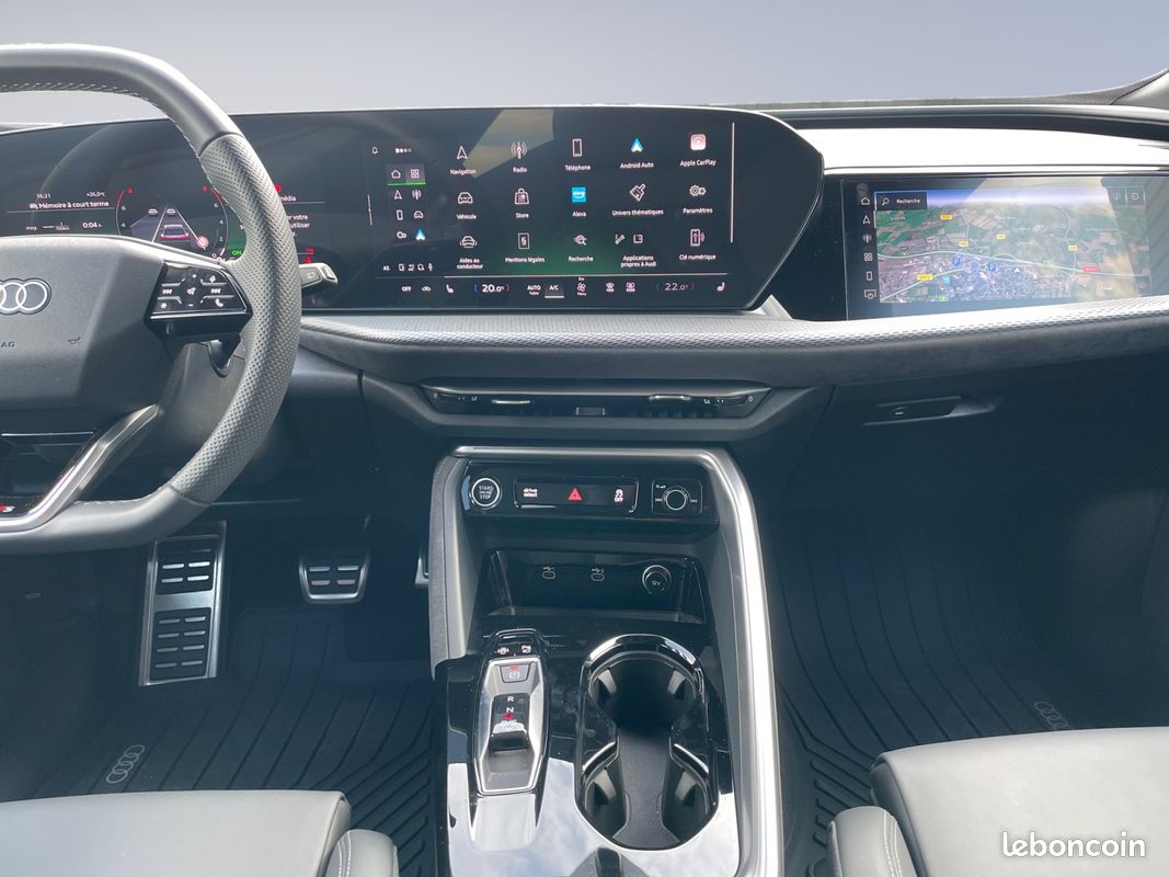 AUDI Q5 TFSI 204 ch Hybride S tronic 7 Quattro S line (image 13)