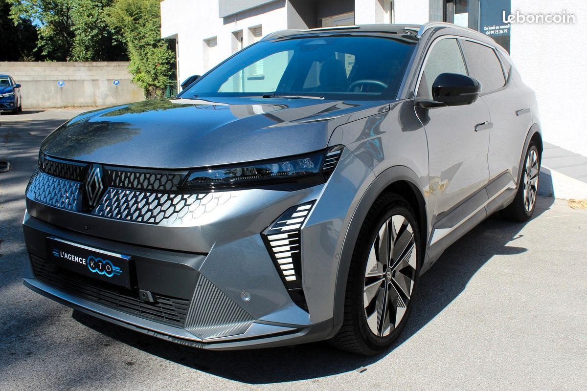 RENAULT Scenic V E-TECH ELECTRIQUE 220 GRANDE AUTONOMIE TECHNO PACK ICONIC 87 KW + CHARGE RAPIDE (image 3)