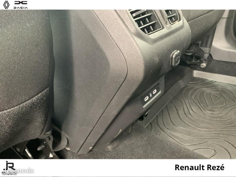 Dacia Bigster 1.8 hybrid 155ch Extreme (image 15)