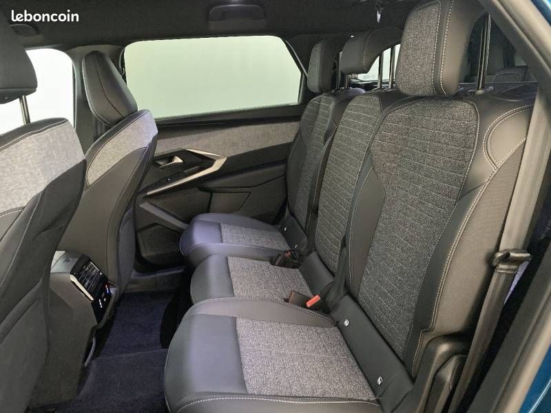 Peugeot 5008 Hybrid 145 ch e-DCS6 Allure (image 10)