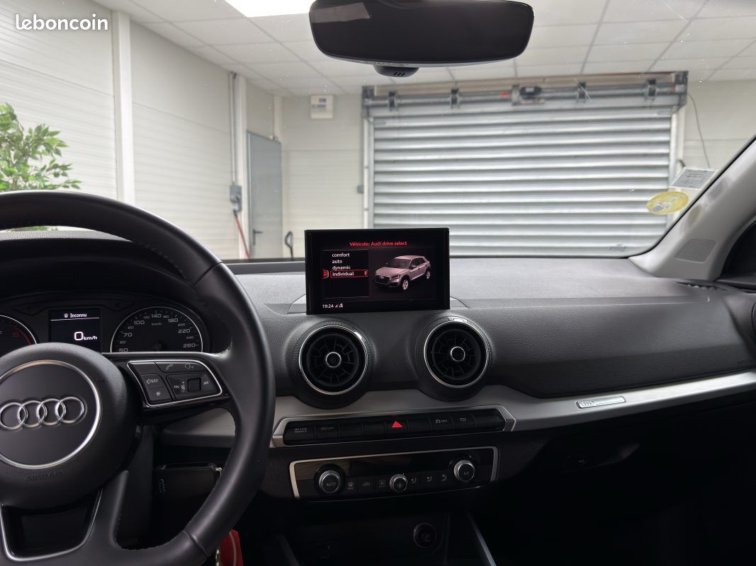 Audi Q2 30 TDI 116 - Sport S tronic 7 (image 10)