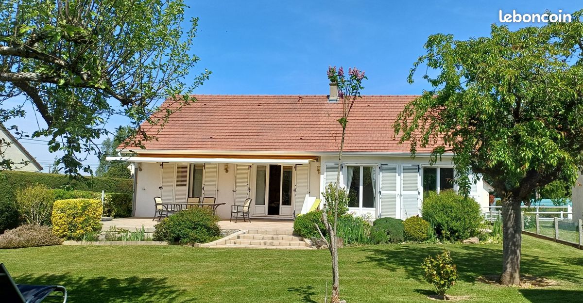 Maison 6 pièces 94 m² · à Saint-Ouen-du-Tilleul · 94 m² · 245 000 €
