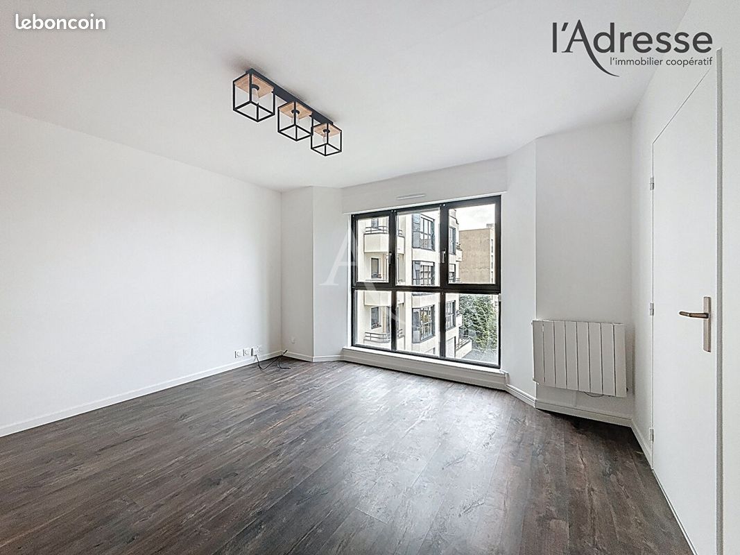 Appartement 1 pièce 32 m² · à Puteaux · 32 m² · 1 000 €/mois