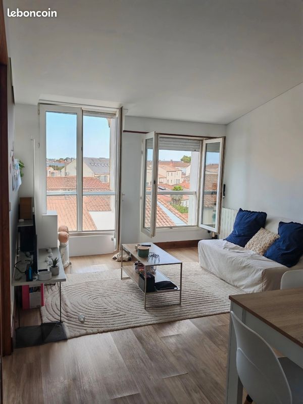 Appartement 2 pièces 32 m² · à La Rochelle · 32 m² · 750 €