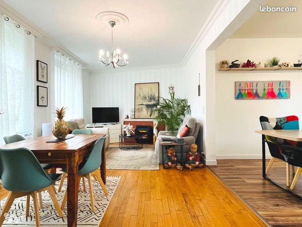 Maison 6 pièces 145 m²