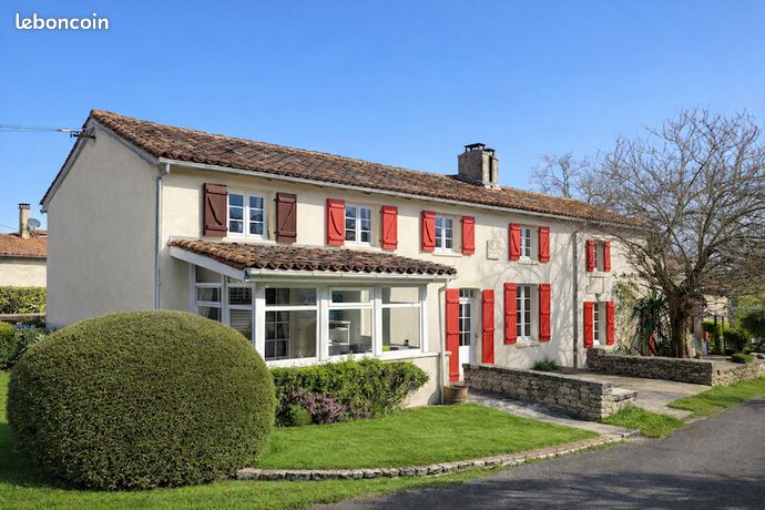Maison 5 pièces 284 m²