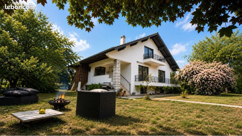 Maison 10 pièces 219 m² · à Chens-sur-Léman · 219 m² · 800 000 €