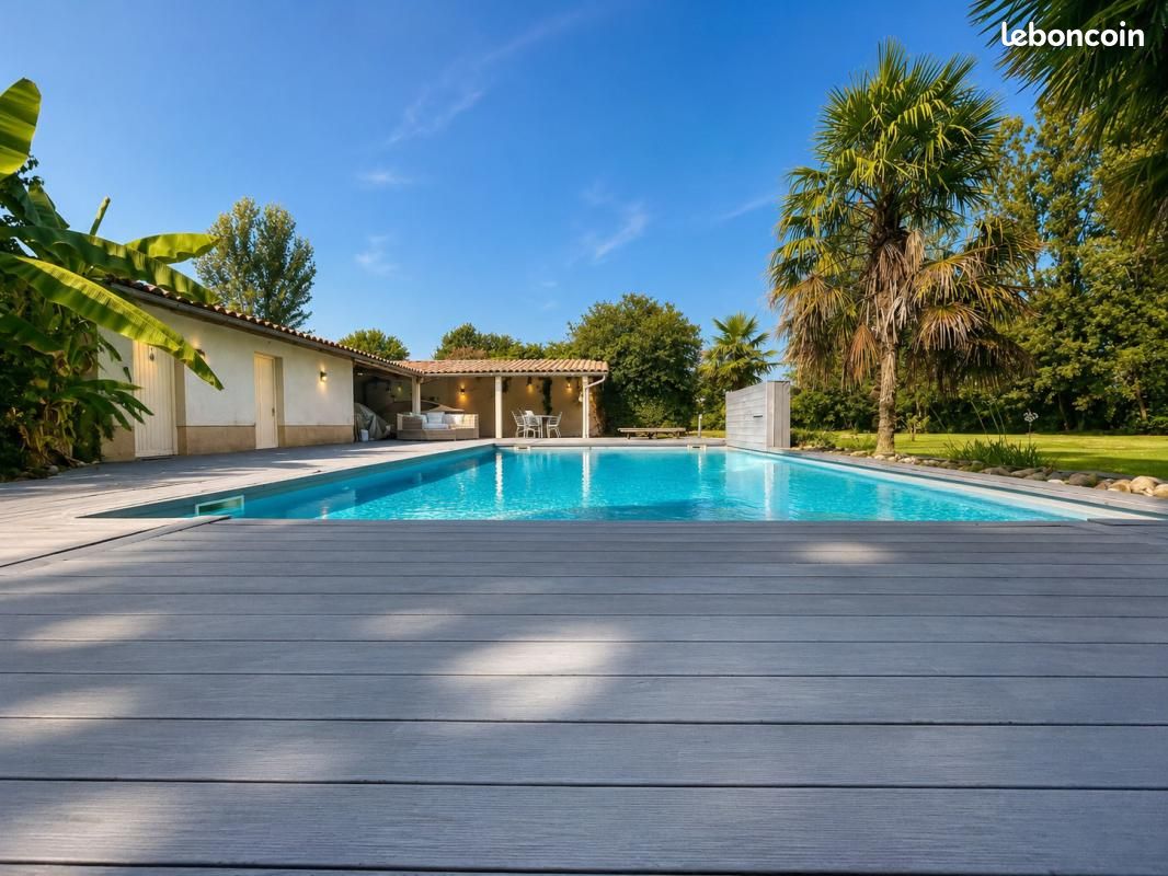 Maison 6 pièces 278 m² · à Moissac · 278 m² · 471 000 €