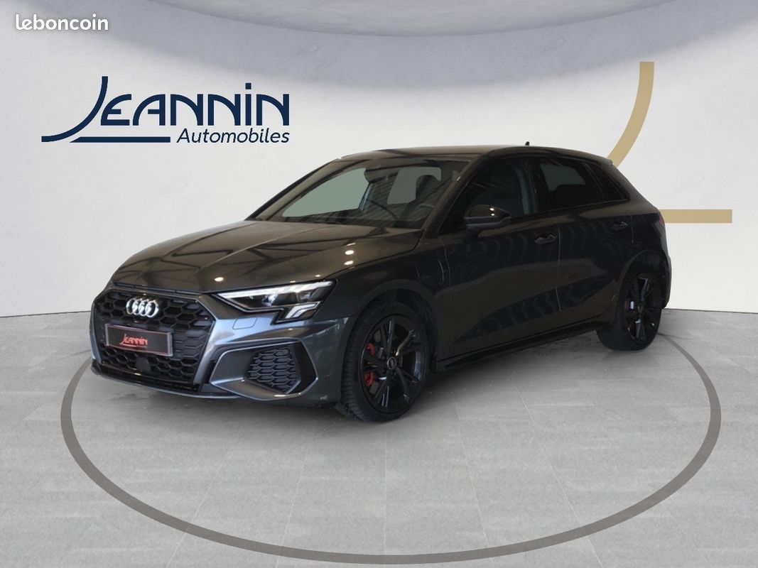 AUDI A3 Sportback 45 TFSIe 245 S tronic 6 Competition (image 1)