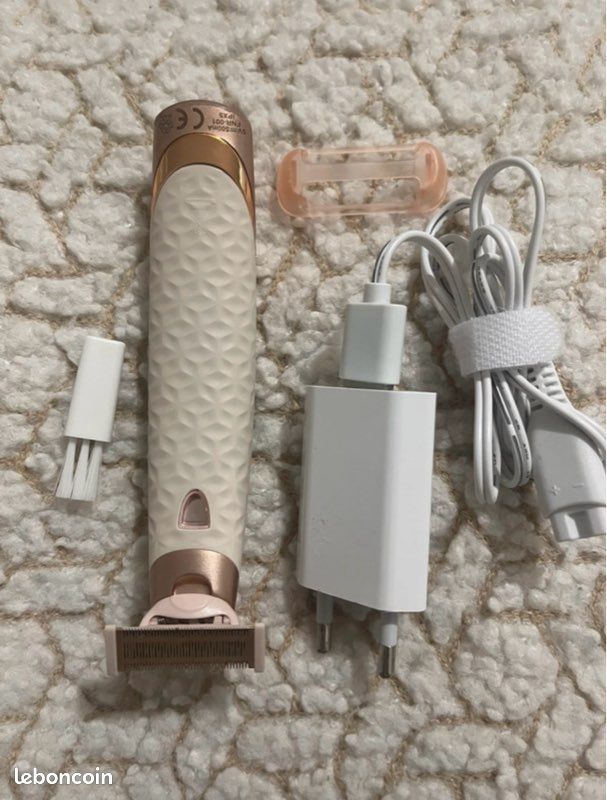 Rasoir électrique de la marque flawless (image 3)
