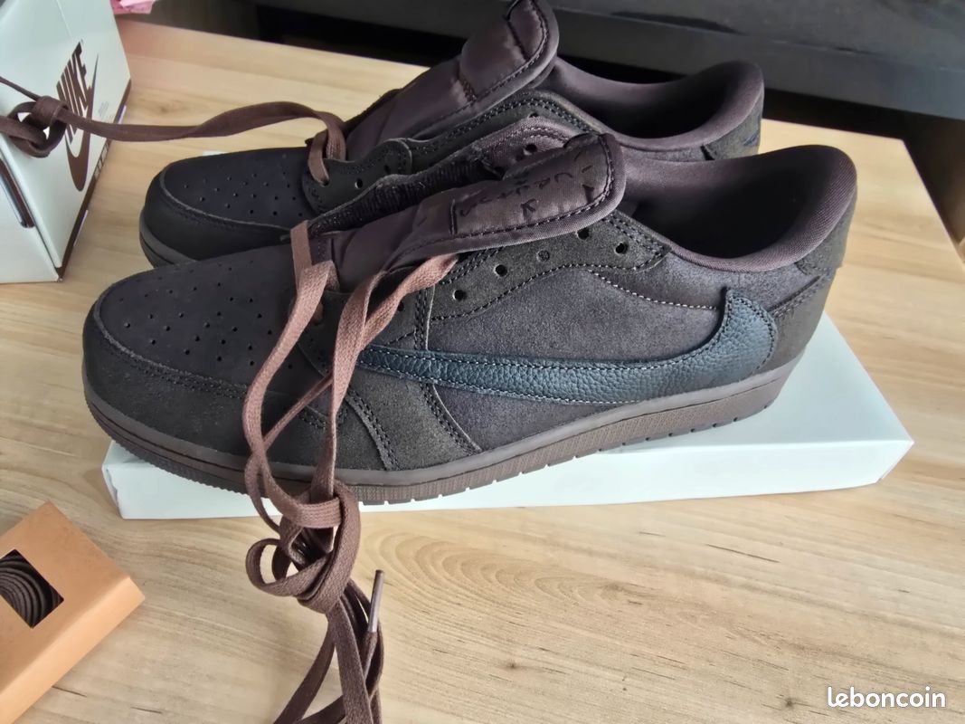Air Jordan 1 Travis Scott (image 1)