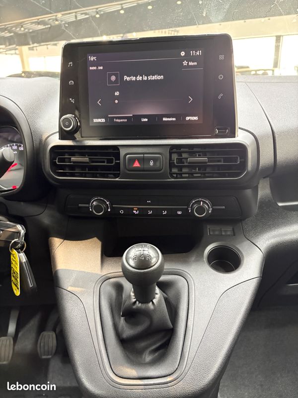 OPEL COMBO Life 1.5TDBlue 5PL UTILITAIRE NEUF CARPLAY 10.383KM (image 14)