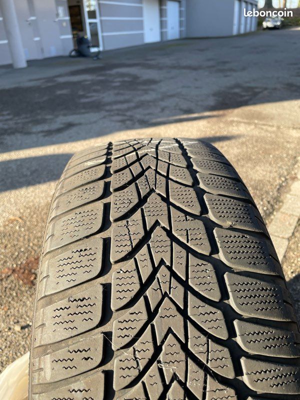 4 roues pneus hiver DUNLOP 195/55 R16 (image 2)