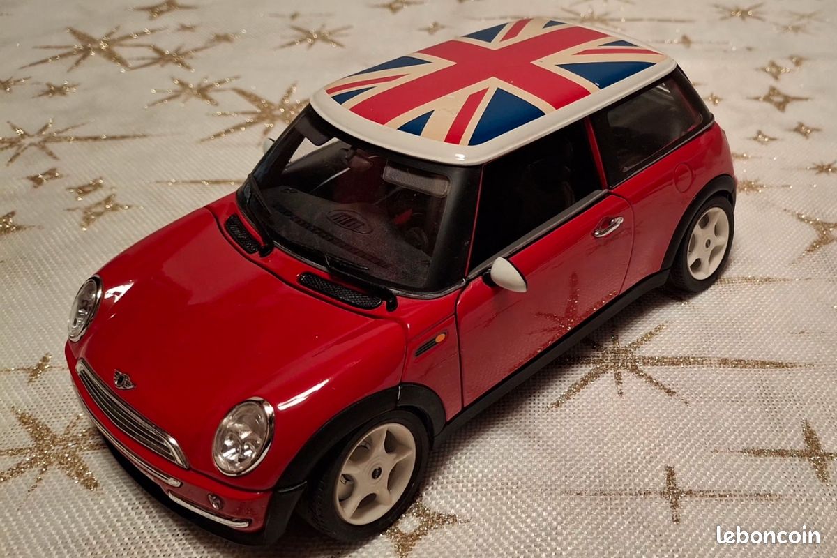 Véhicules miniatures verts Mini Cooper