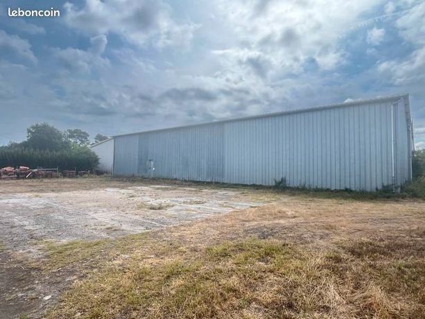 Immeuble 300 m² Lesperon