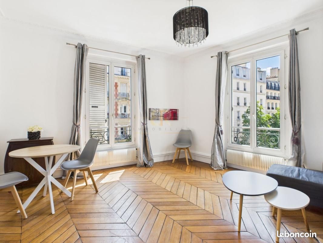 Appartement 4 pièces 70 m² · à Paris · 70 m² · 899 000 €