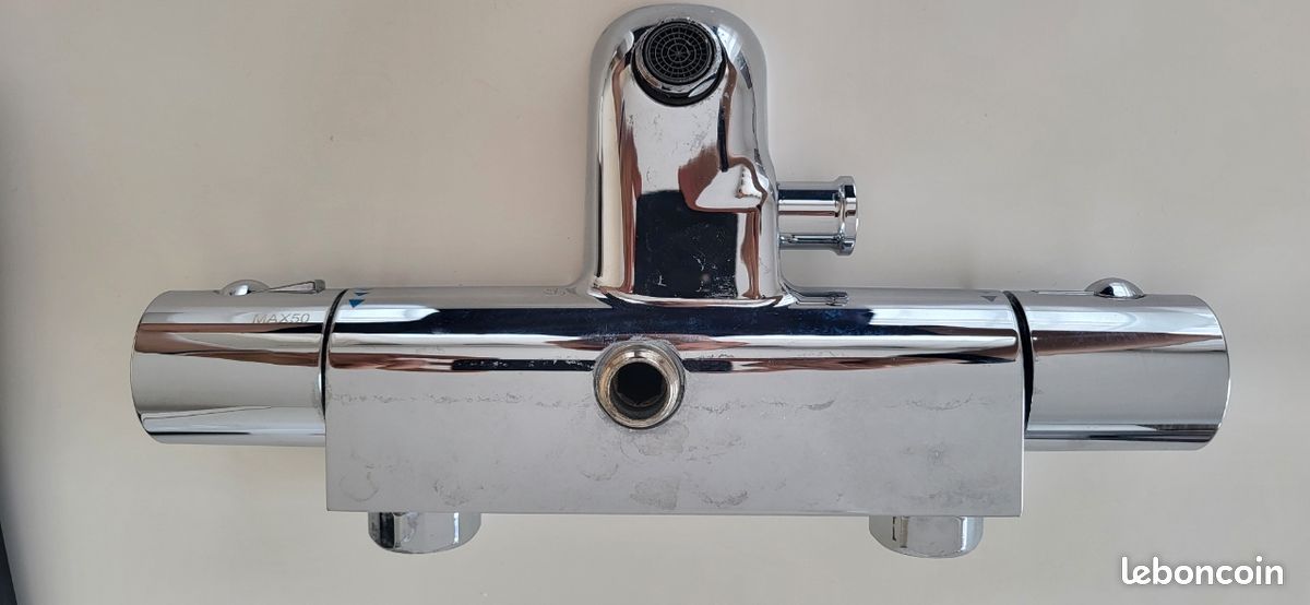 Robinet chrome thermostatique de baignoire (image 3)