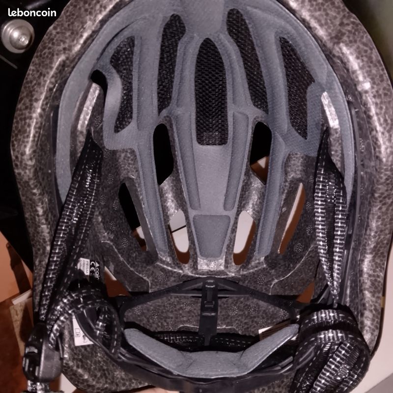 Casque vélo (image 3)