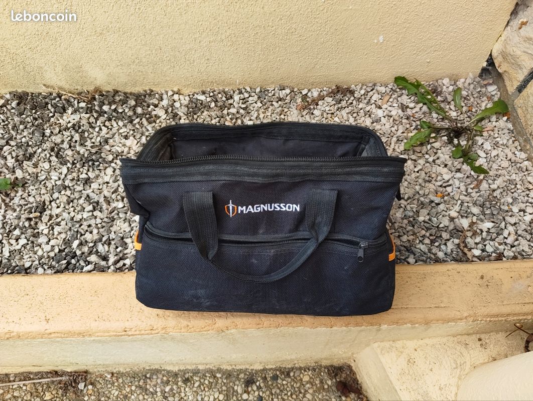 Lot outils Magnusson + Niveau Laser + Sacoche (image 3)