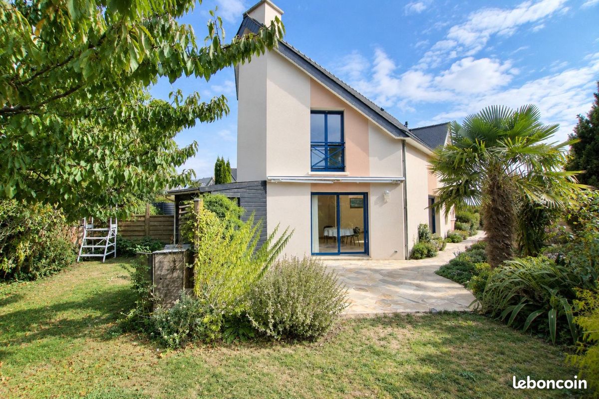 Maison 8 pièces 198 m² · à Saint-Lunaire · 198 m² · 798 000 €