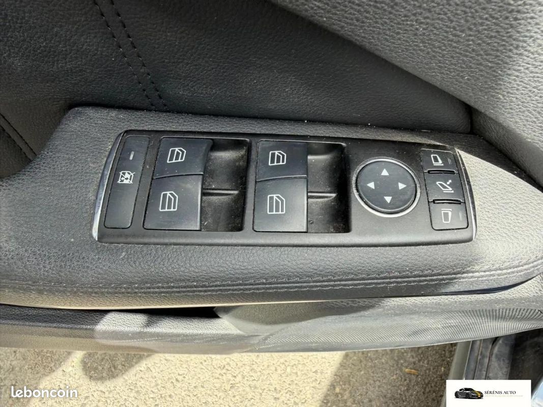 Mercedes Classe E 3.0 350 CDI 230 AVANTGARDE EXECUTIVE 7G-TRONIC BVA (image 27)