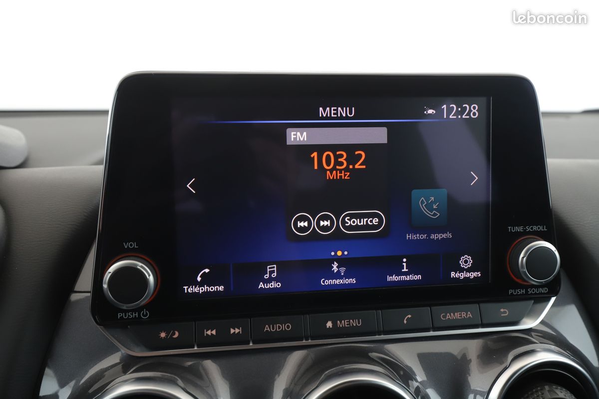 Nissan Juke 1.6 Hybrid N-Connecta 143 ch (image 18)