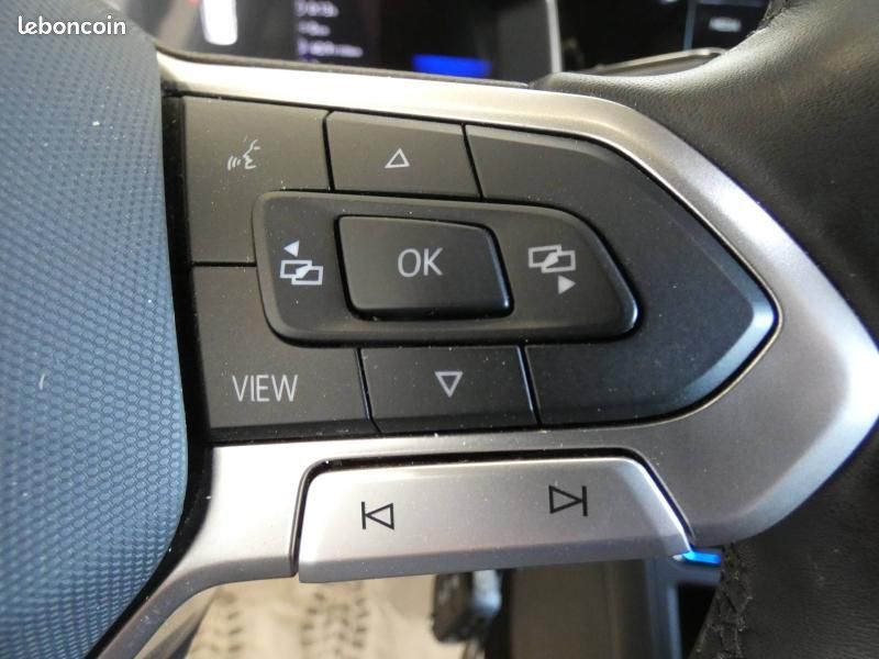 Volkswagen Polo 1.0 TSI 95ch R-Line DSG7 (image 24)